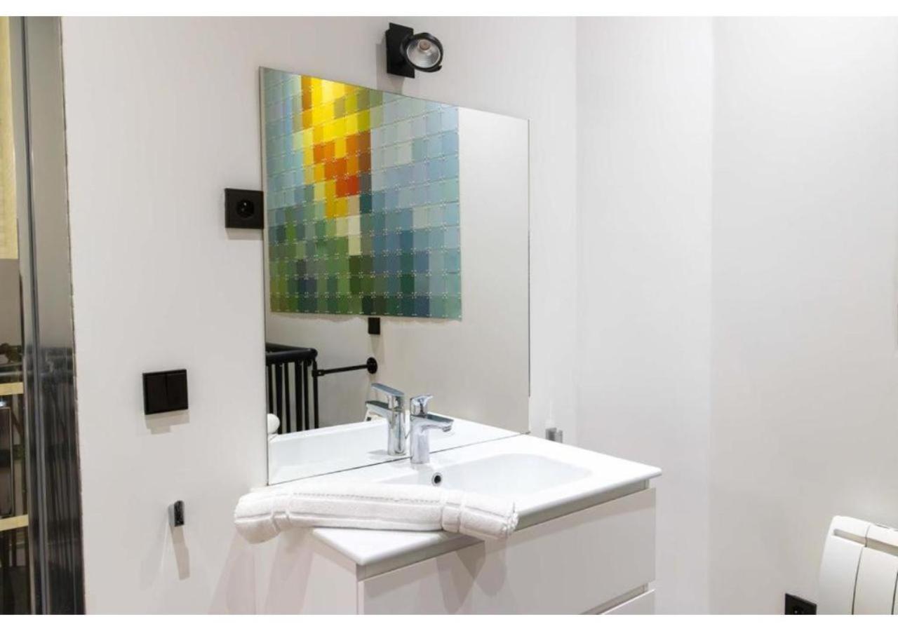 Apartment Saint Germain Des Pres By Studio Prestige Париж Екстериор снимка