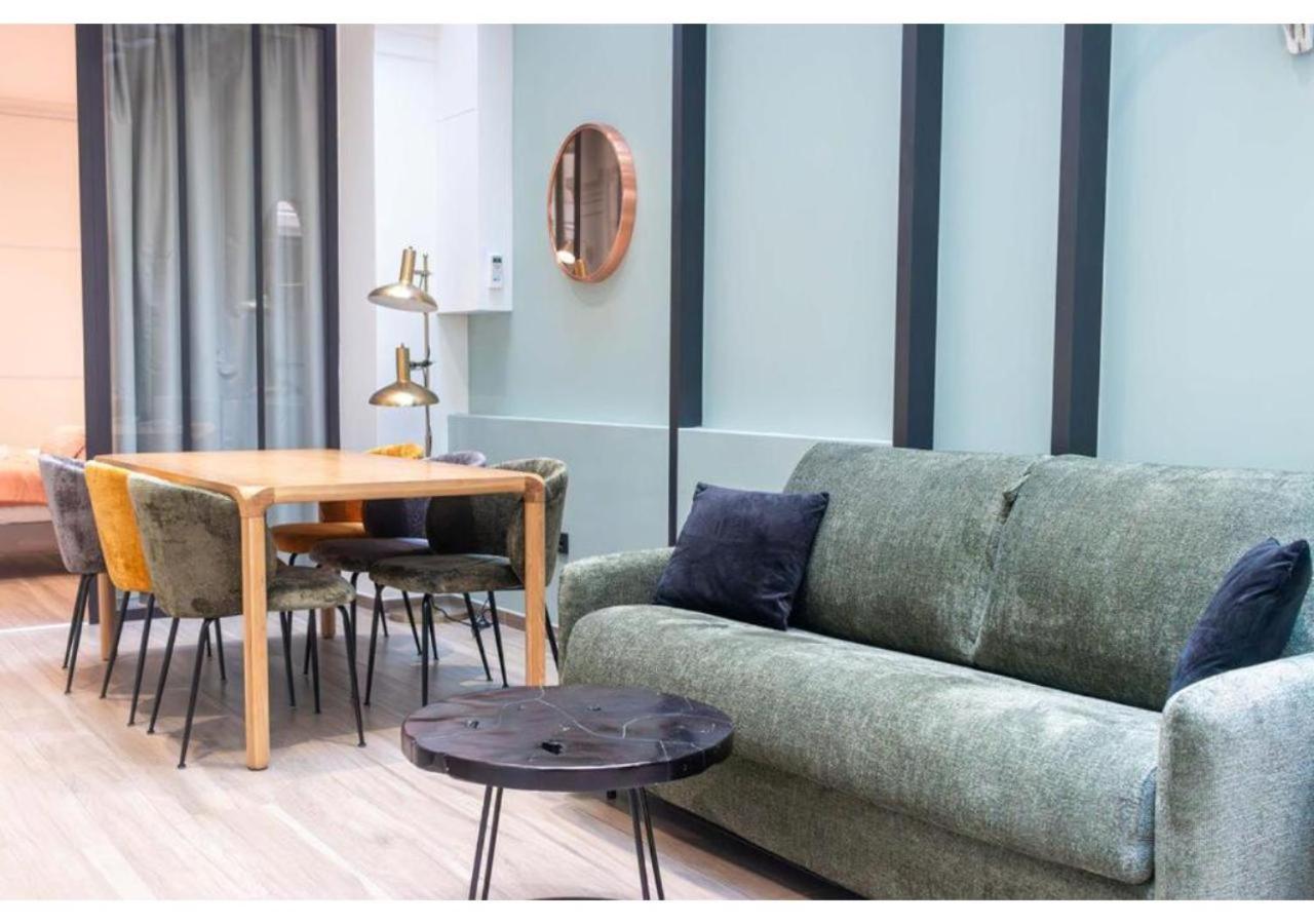 Apartment Saint Germain Des Pres By Studio Prestige Париж Екстериор снимка